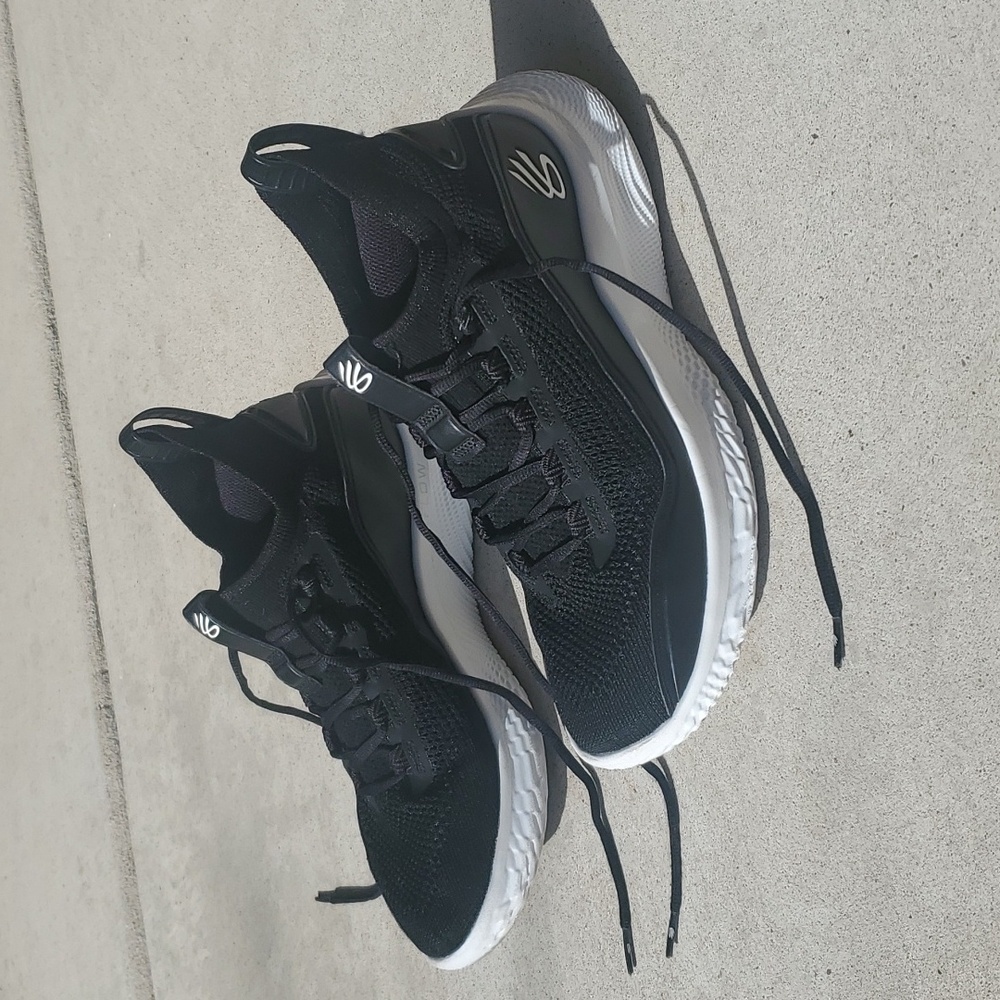 Curry Flow 8 NM Under Armour size 12.5